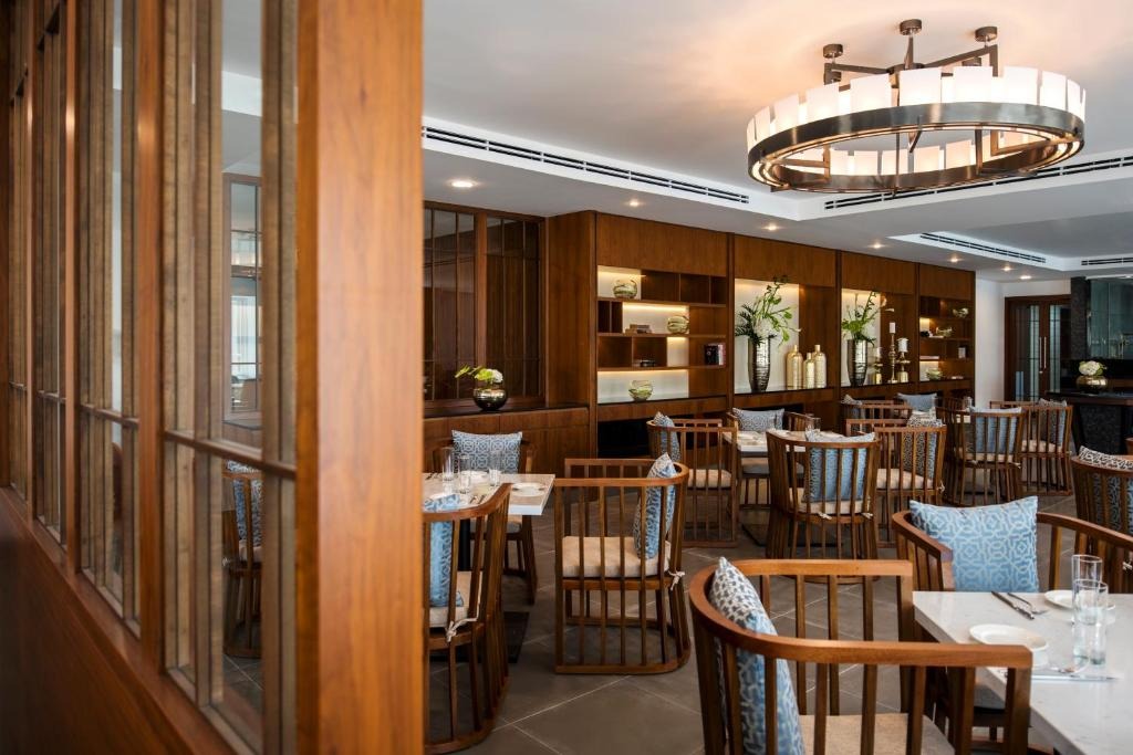 هتل فرازر سوئیت